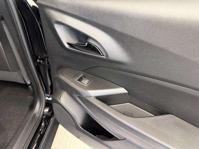 New 2026 Chevrolet Trax RS w/ Driver Confidence Package FWD image 25