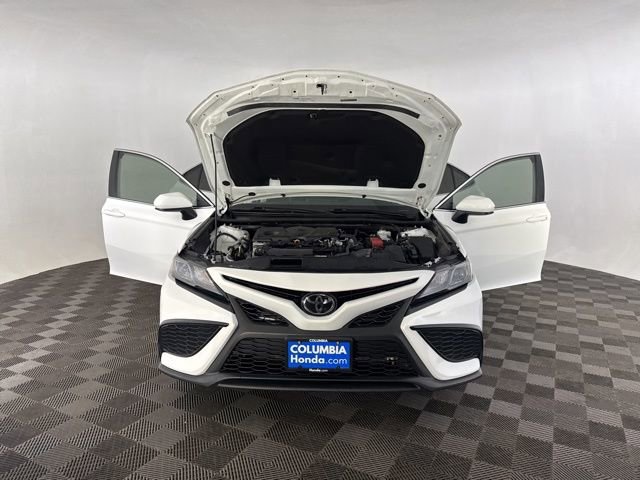 Used 2021 Toyota Camry SE image 14