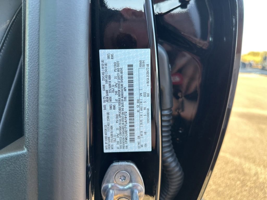 New 2026 Ford Escape SE image 41