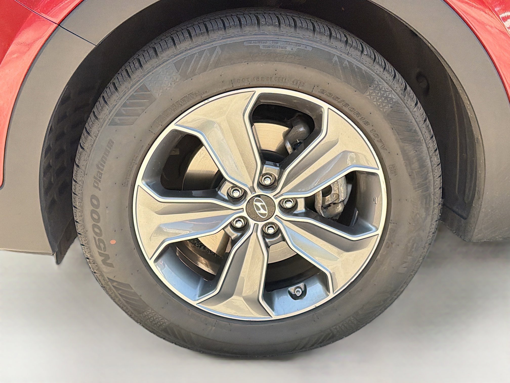 Used 2014 Hyundai Santa Fe GLS image 36