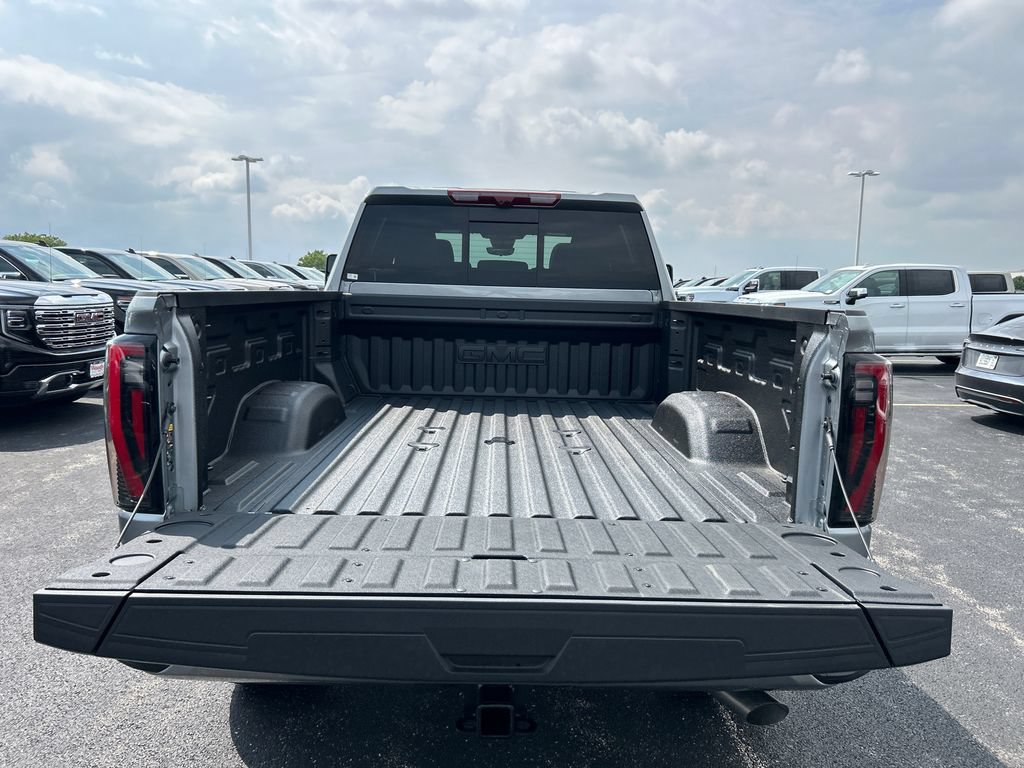 New 2026 GMC Sierra 2500 AT4 w/ AT4 Premium Plus Package AWD/4WD image 41