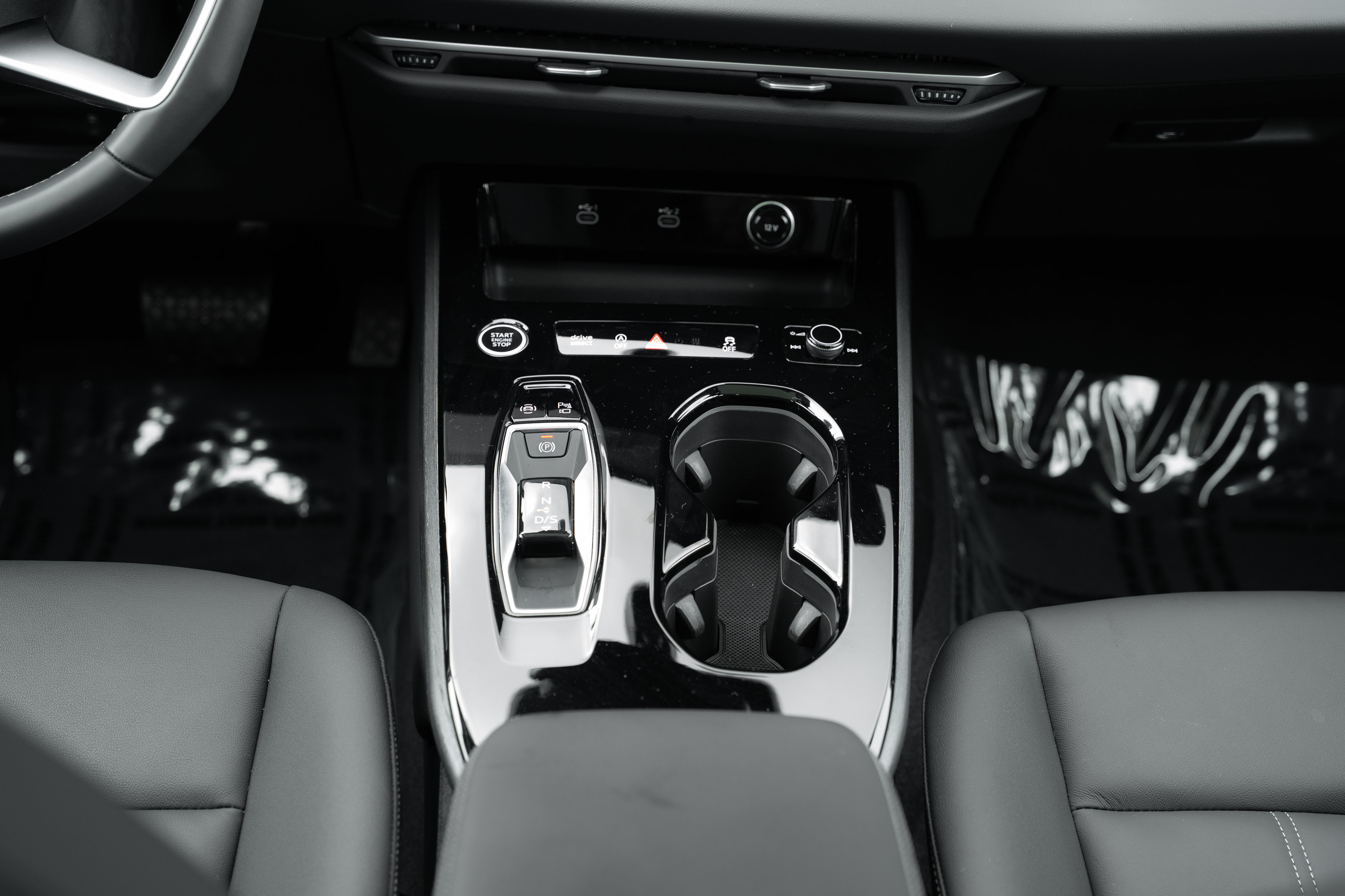 Certified 2025 Audi A5 2.0T Premium w/ Convenience Package AWD/4WD image 17