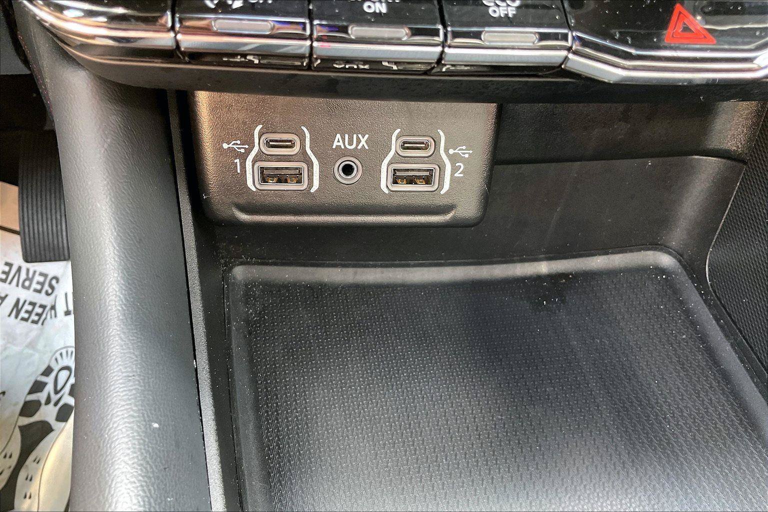 Used 2023 Dodge Durango GT AWD/4WD image 32
