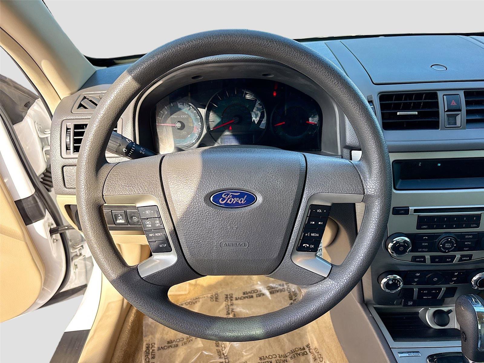 Used 2012 Ford Fusion SE image 12