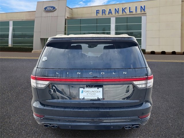 New 2025 Lincoln Aviator AWD w/ Jet Appearance Package image 6