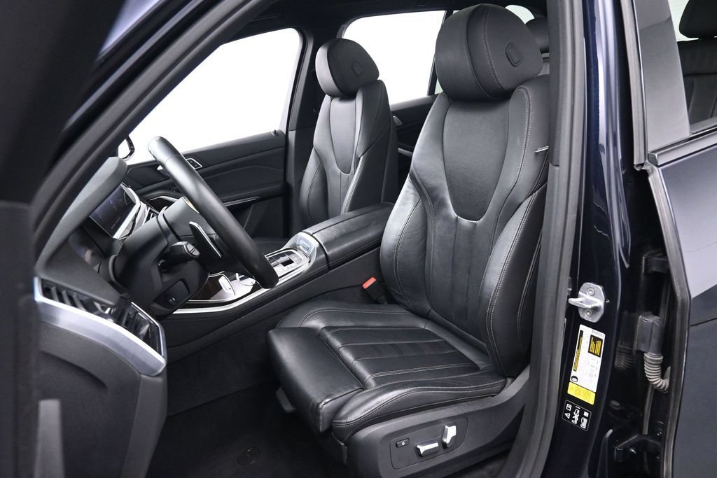 Used 2019 BMW X5 xDrive40i AWD/4WD image 12