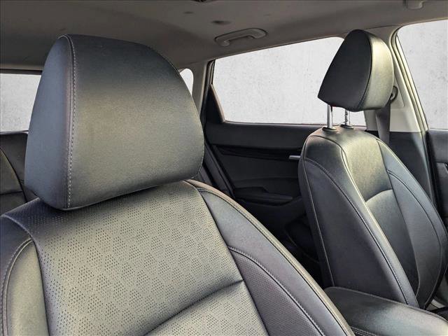 Used 2021 Kia Seltos SX w/ SX Sunroof Package image 14