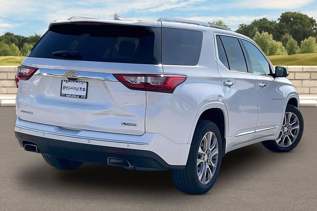 Used 2018 Chevrolet Traverse Premier w/ Driver Confidence II Package image 11