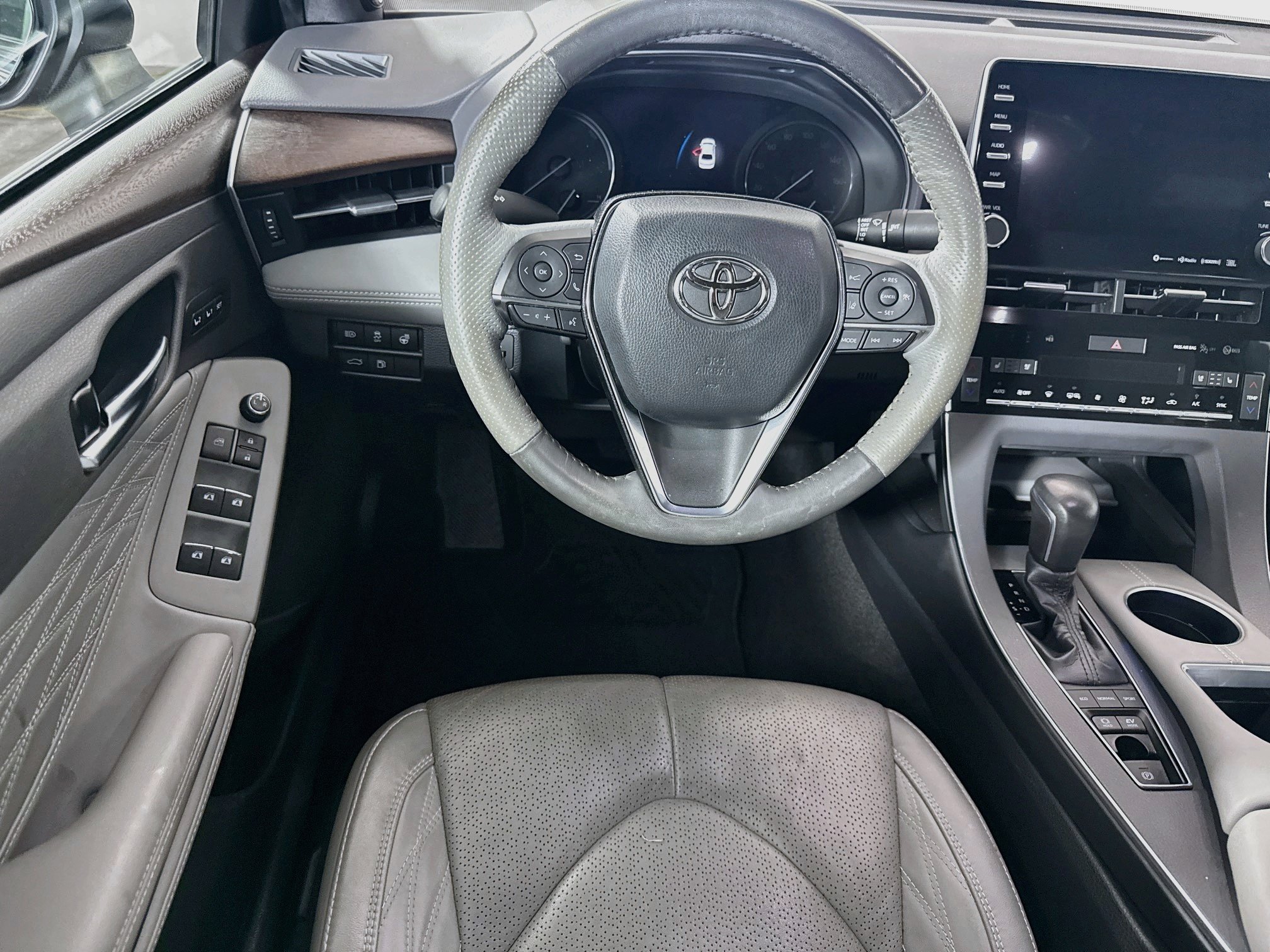 Certified 2021 Toyota Avalon Limited FWD image 21