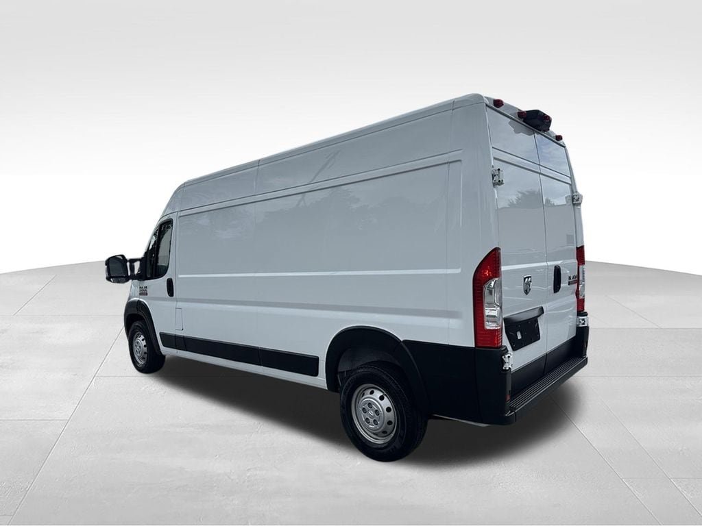 Used 2021 RAM ProMaster 2500 w/ Convenience Group FWD image 5