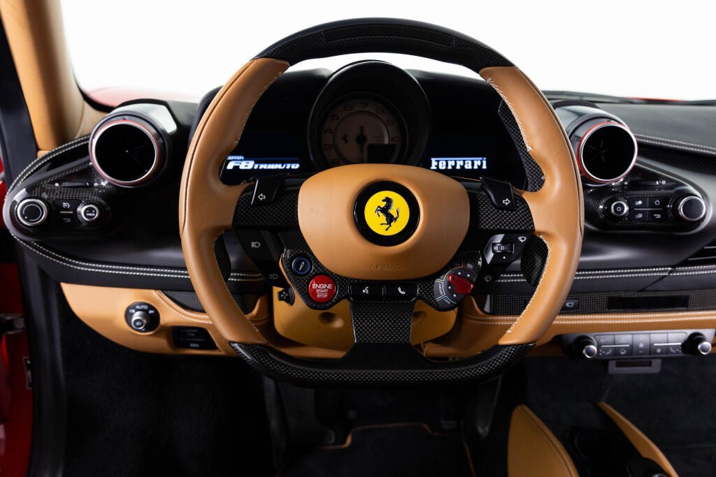 Certified 2021 Ferrari F8 Tributo RWD image 5