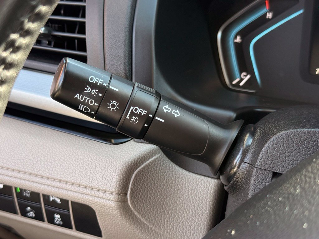 Used 2019 Honda Odyssey Elite image 32