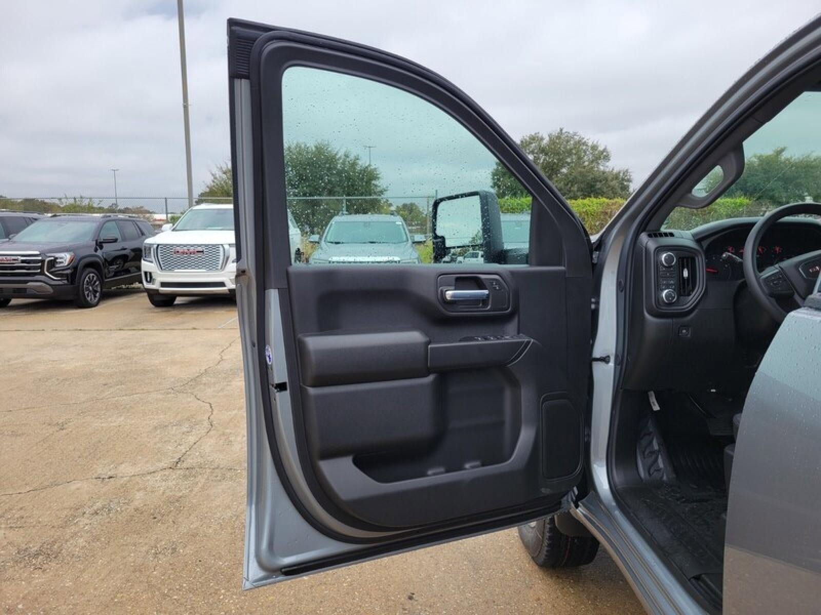 New 2026 GMC Sierra 2500 Pro w/ 1SA Pro Safety Plus Package AWD/4WD image 14
