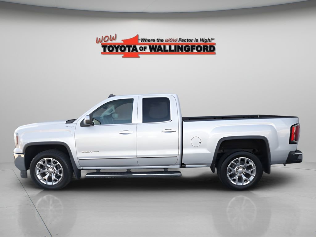 Used 2017 GMC Sierra 1500 SLT w/ SLT Premium Package AWD/4WD image 2