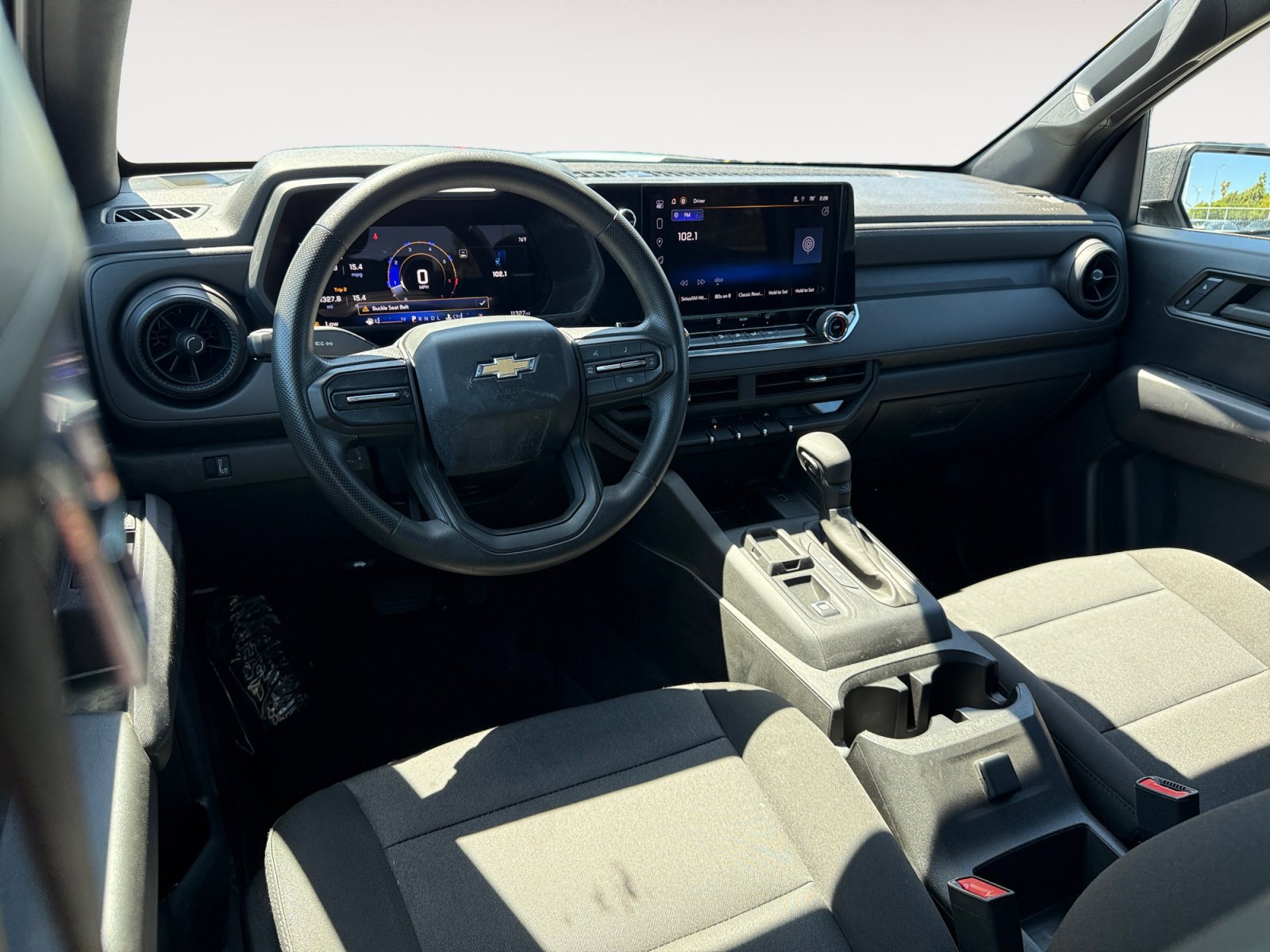 Used 2024 Chevrolet Colorado W/T RWD image 15