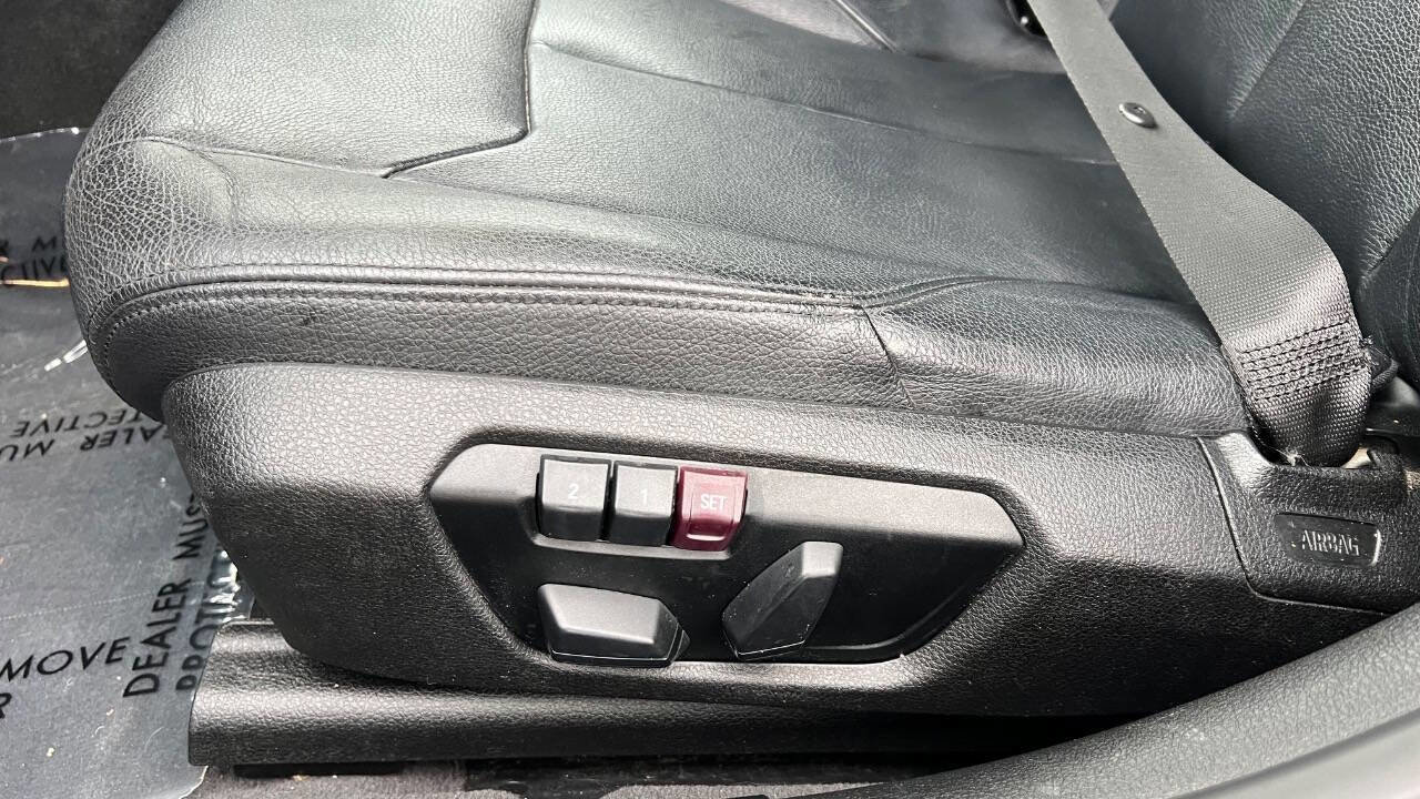 Used 2015 BMW 328i xDrive Wagon image 21
