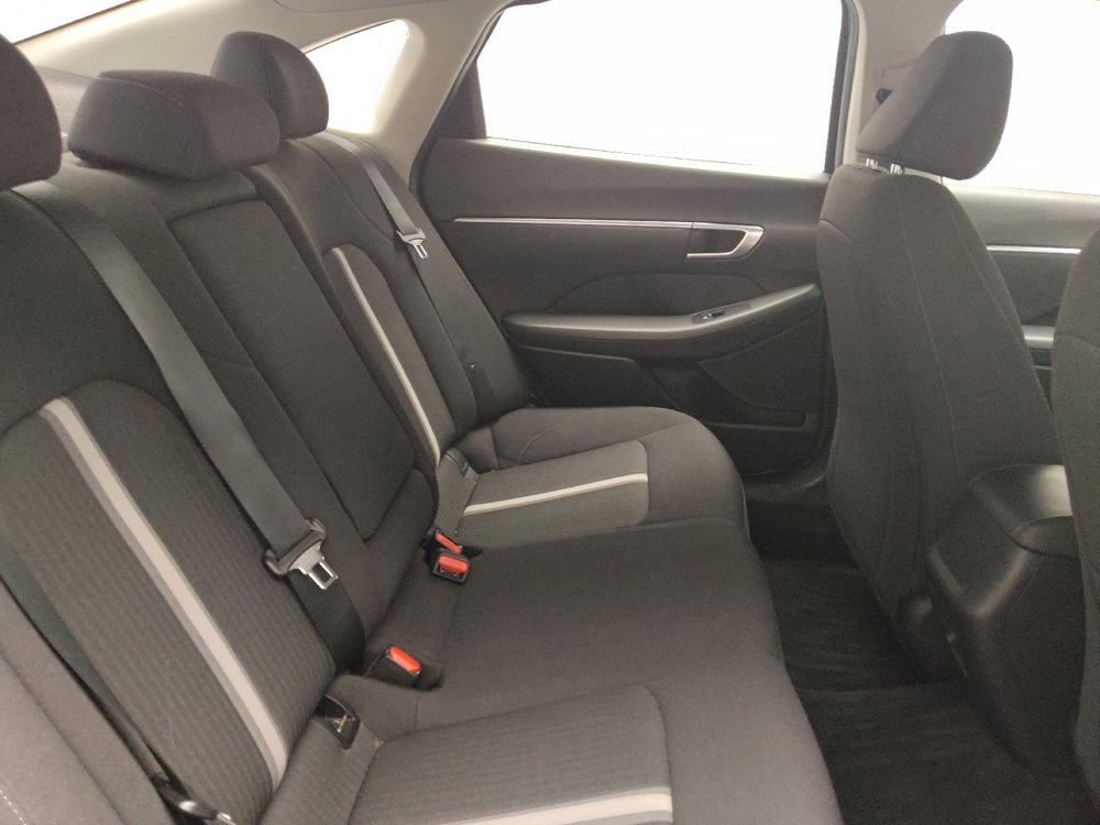 Used 2021 Hyundai Sonata SEL FWD image 19