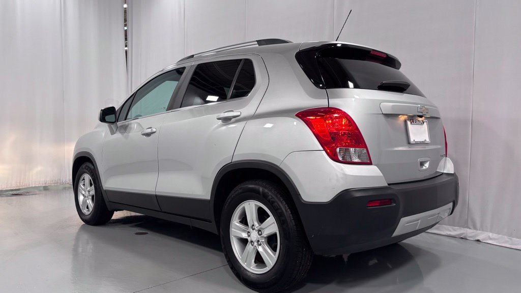 Used 2016 Chevrolet Trax LT FWD image 8
