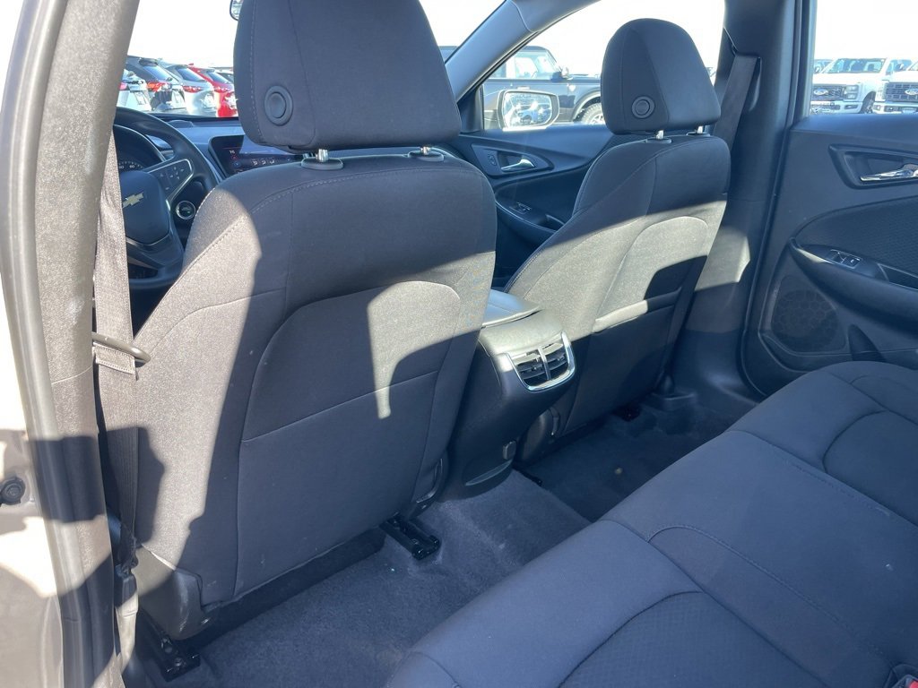 Used 2023 Chevrolet Malibu LT image 49