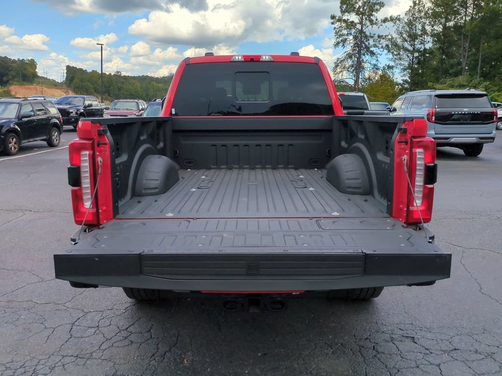 Used 2026 Ford F250 Lariat w/ Lariat Premium Package AWD/4WD image 15