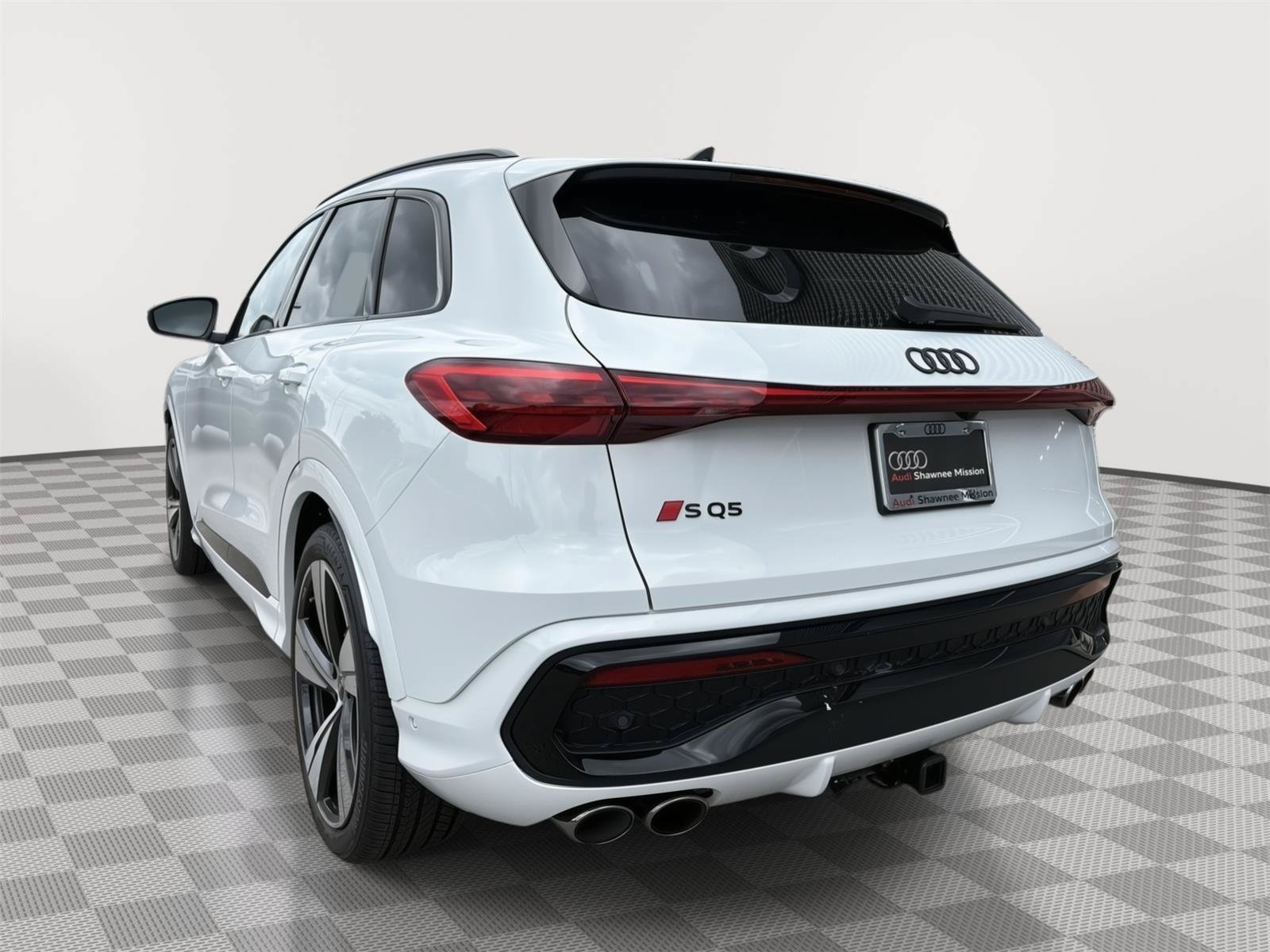 New 2026 Audi SQ5 Premium Plus AWD/4WD image 3