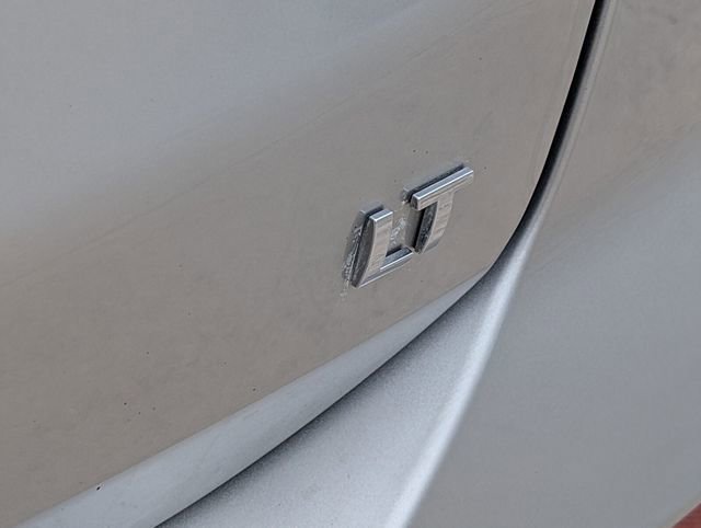 Used 2019 Chevrolet Equinox LT w/ Driver Convenience Package AWD/4WD image 17