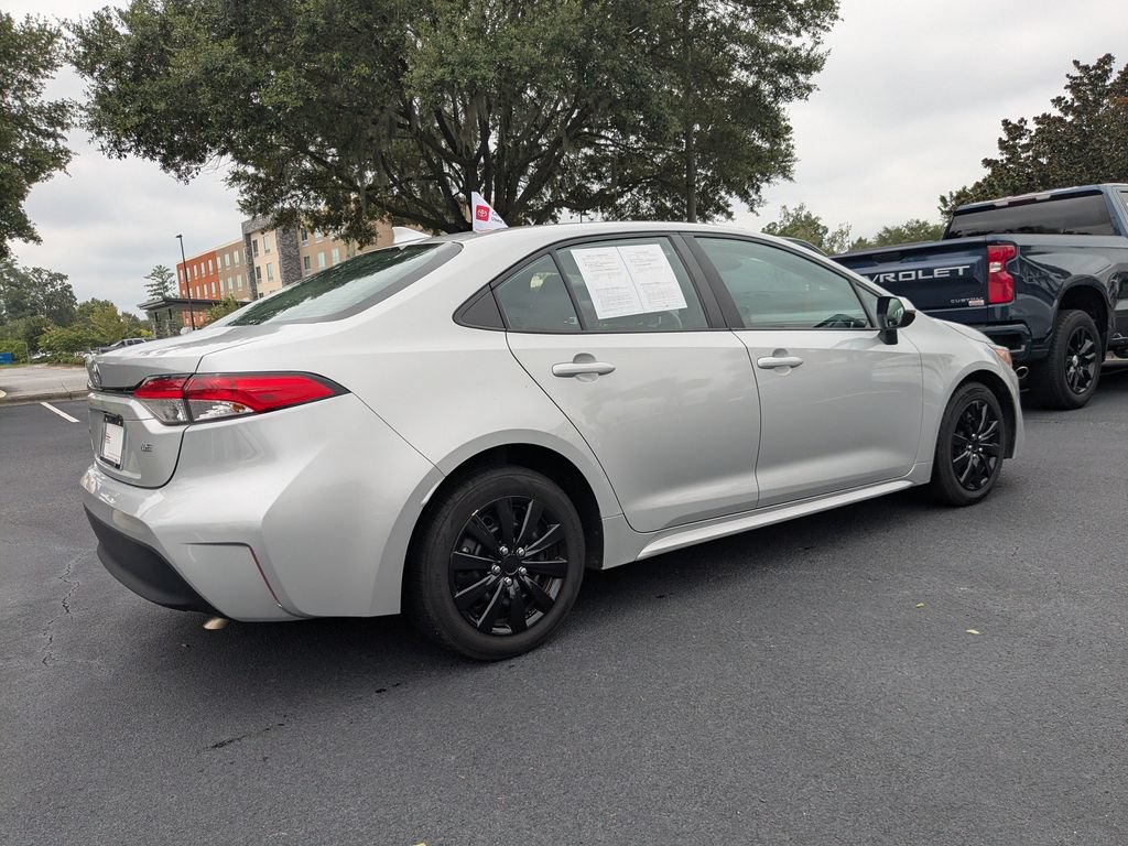 Certified 2024 Toyota Corolla LE FWD image 5