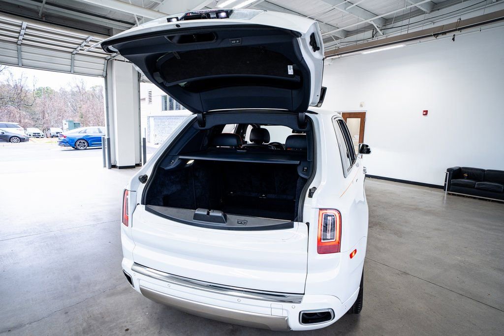 Used 2021 Rolls-Royce Cullinan AWD/4WD image 57