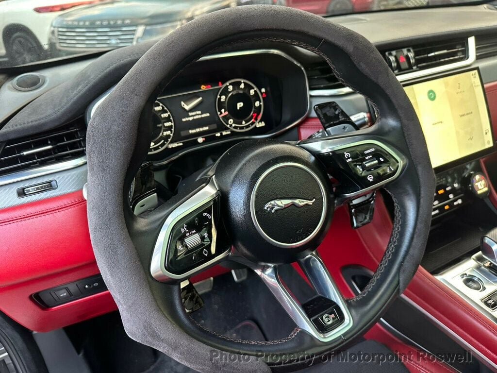 Used 2022 Jaguar F-PACE SVR AWD/4WD image 13