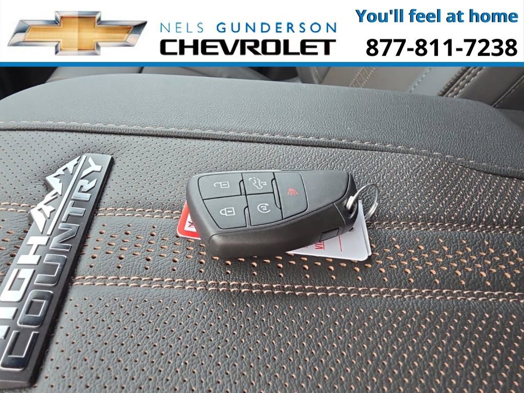 New 2026 Chevrolet Silverado 3500 High Country w/ Technology Package AWD/4WD image 41