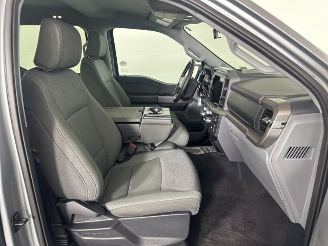 Used 2025 Ford F150 XLT w/ Equipment Group 301A Standard image 12