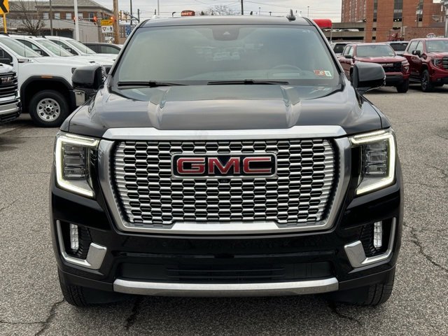 Used 2023 GMC Yukon XL Denali w/ Max Trailering Package image 8