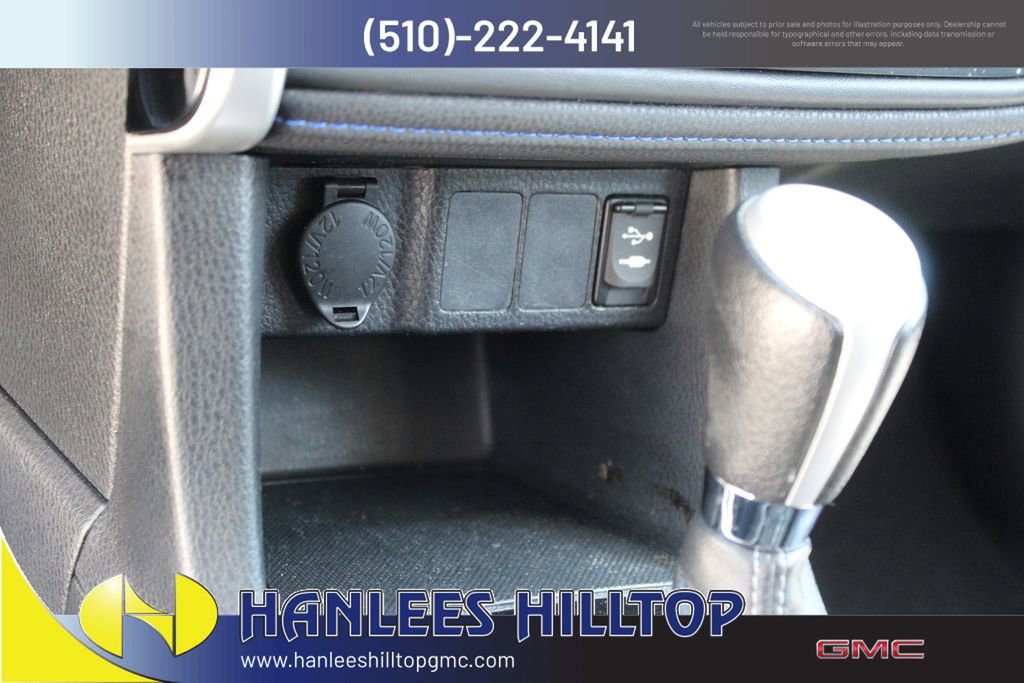 Used 2017 Toyota Corolla SE w/ Carpet Mat Package (TMS) FWD image 20