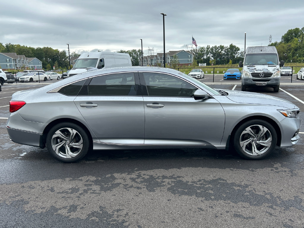 Used 2019 Honda Accord EX image 9