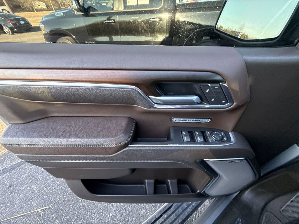 Certified 2025 GMC Sierra 1500 Denali w/ Denali Reserve Package image 29