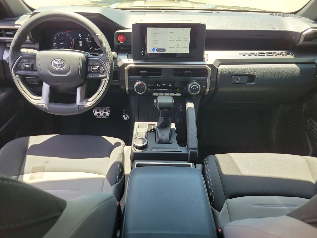 Used 2025 Toyota Tacoma TRD Sport RWD image 11