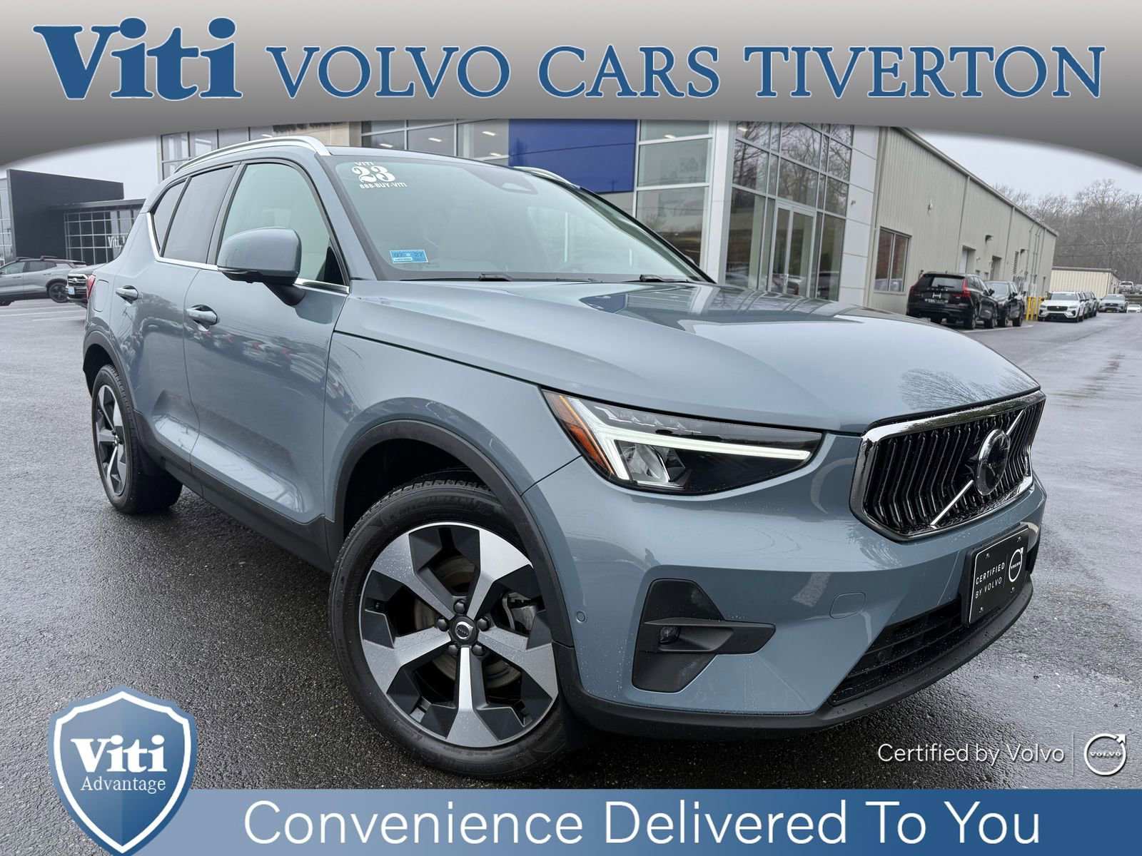 Used 2023 Volvo XC40 B5 Plus