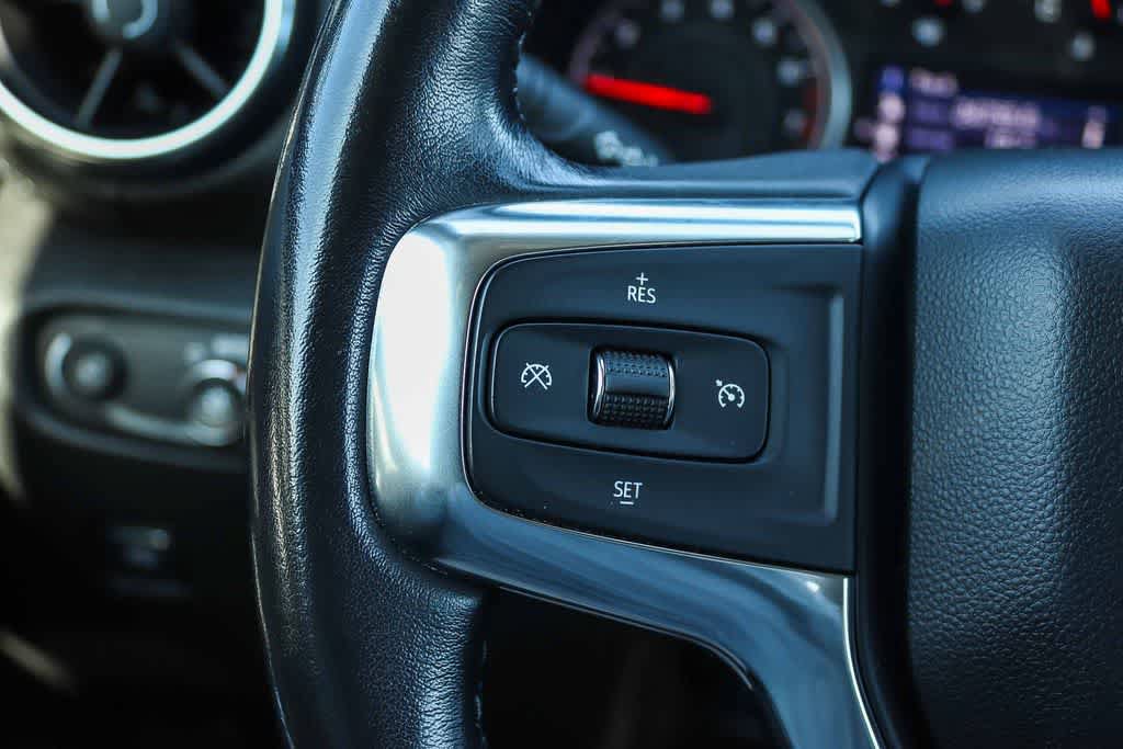 Used 2020 Chevrolet Blazer LT FWD image 22