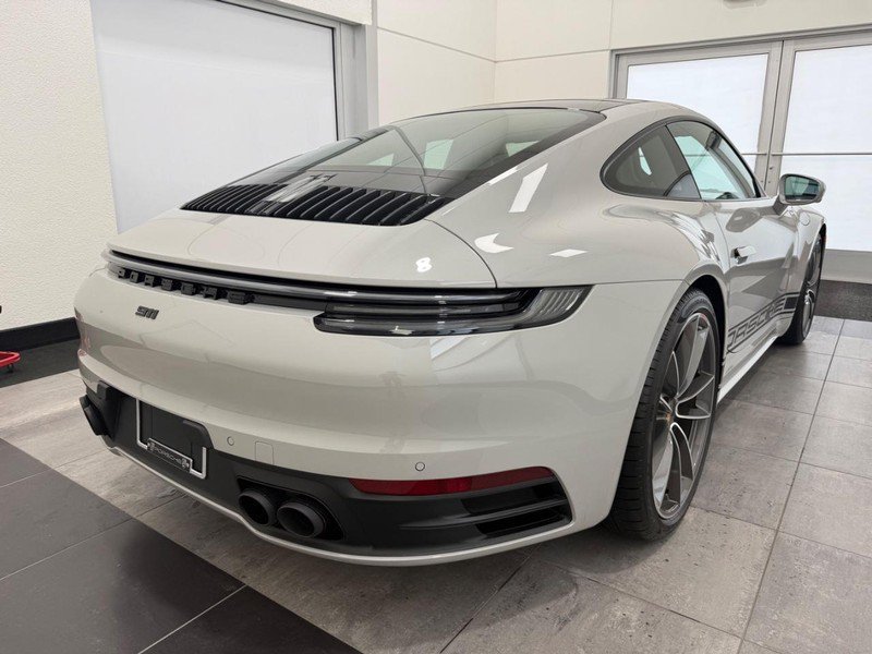 Used 2024 Porsche 911 Carrera w/ Premium Package RWD image 7