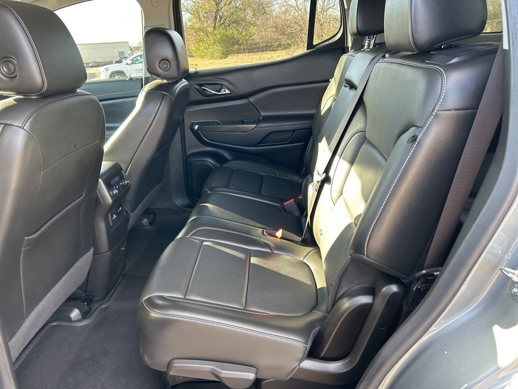 Used 2023 GMC Acadia SLT image 27