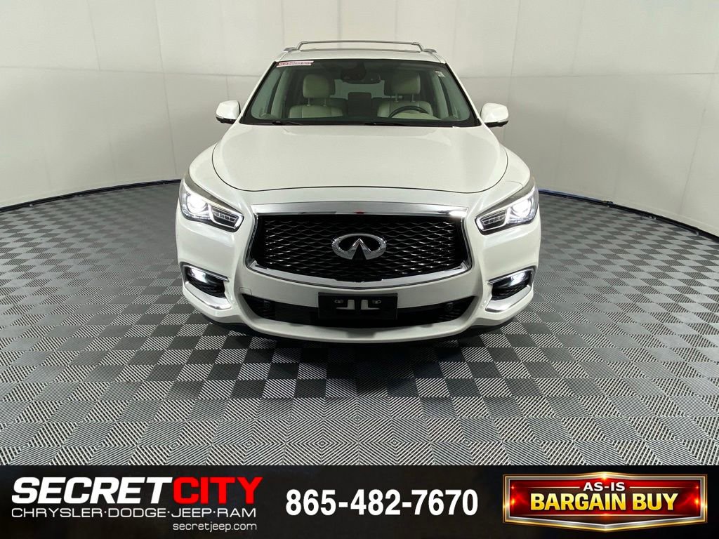 Used 2017 INFINITI QX60 FWD w/ Deluxe Technology Package image 2