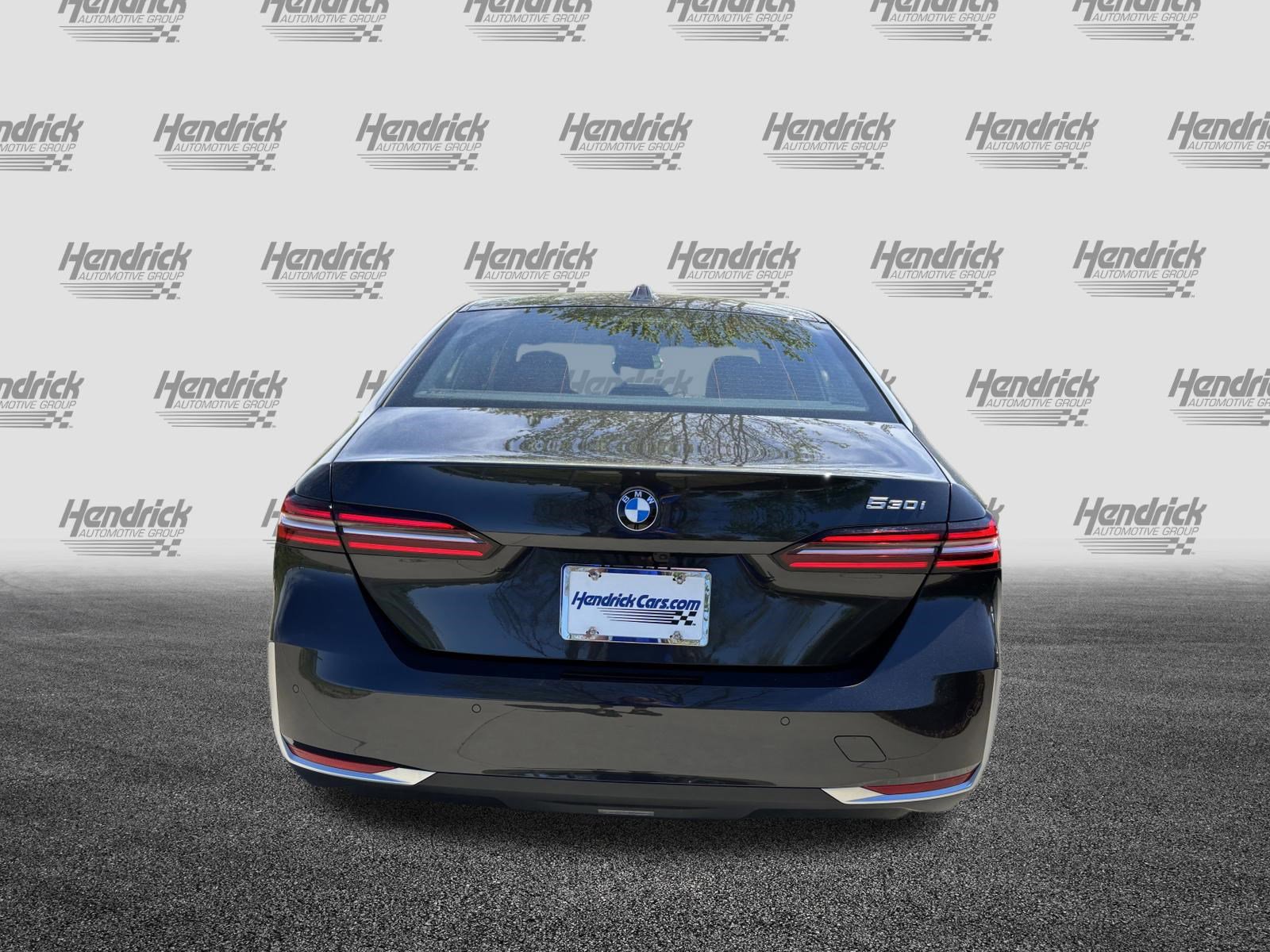 Certified 2025 BMW 530i image 9