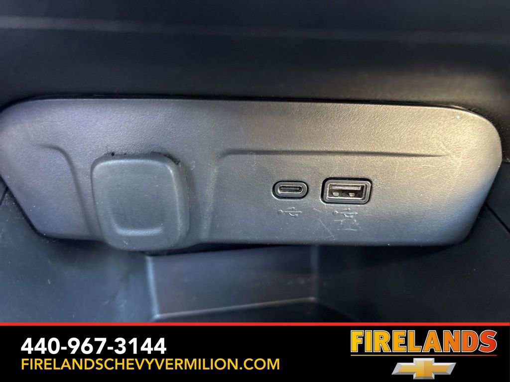 Used 2024 Chevrolet Trax RS w/ Driver Confidence Package image 21