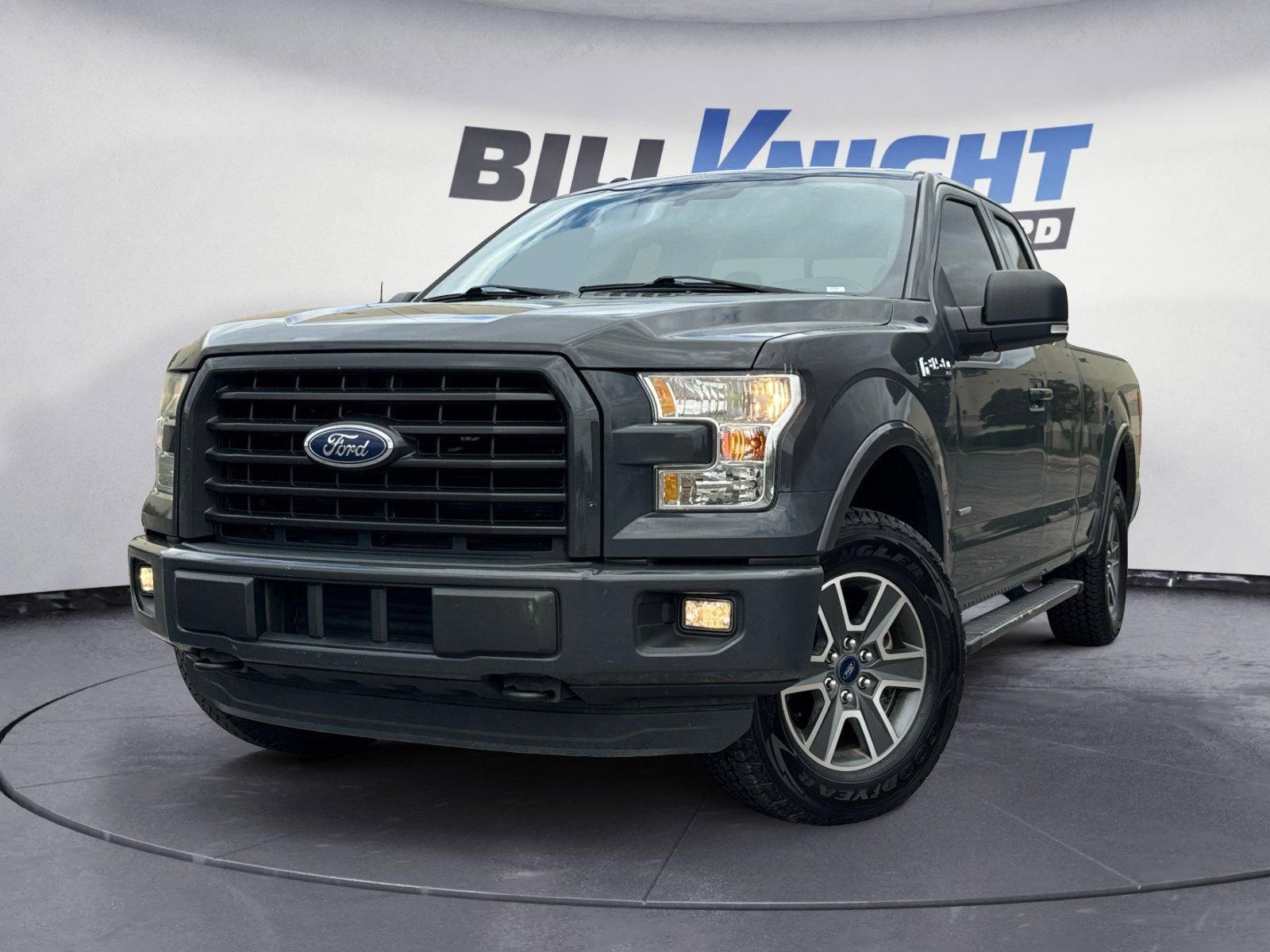 Used 2016 Ford F150 XLT w/ Equipment Group 302A Luxury AWD/4WD image 1