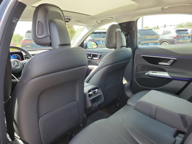 Used 2025 Mercedes-Benz E 350 Sedan w/ Winter Package image 11