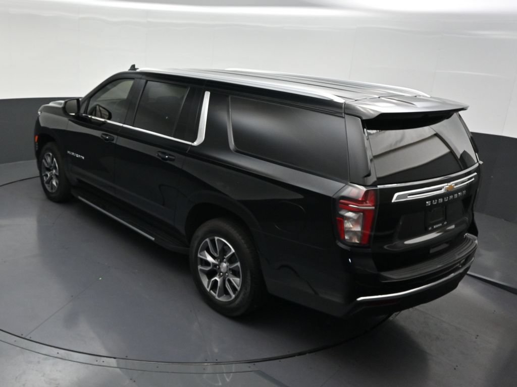 Used 2023 Chevrolet Suburban LT RWD image 20