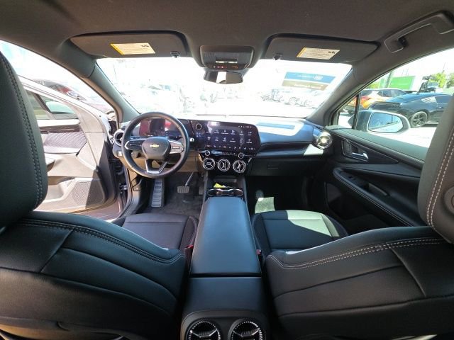 Used 2024 Chevrolet Blazer EV LT image 25