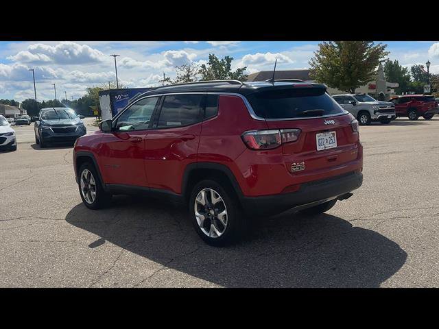 Used 2018 Jeep Compass Limited w/ Navigation Group AWD/4WD image 29