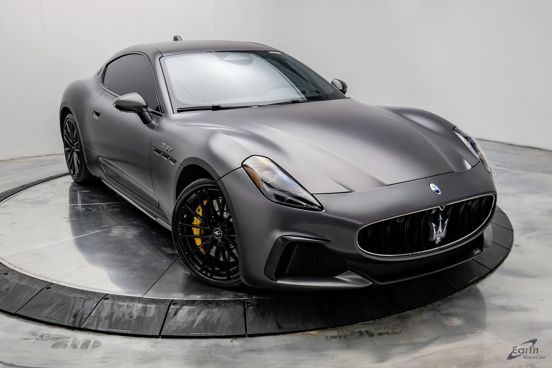 Used 2024 Maserati GranTurismo Trofeo AWD/4WD image 30