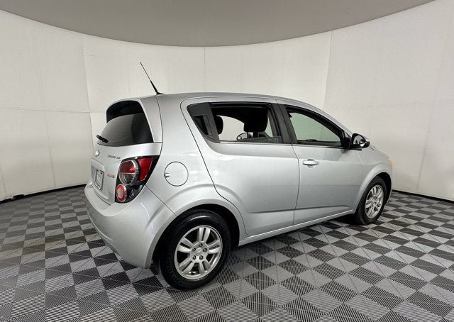 Used 2013 Chevrolet Sonic LT FWD image 4